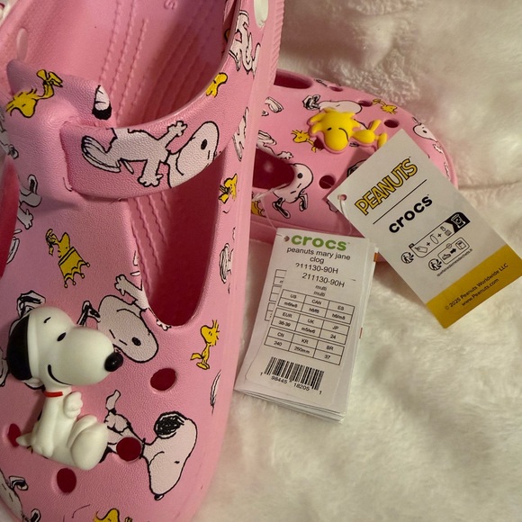 Crocs X Peanuts collab Mary Jane Clog NWT W8 M6 - Picture 9 of 13